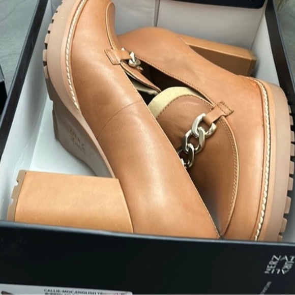 Naturalizer Callie-Moc English Tea Leather - Picture 2 of 13